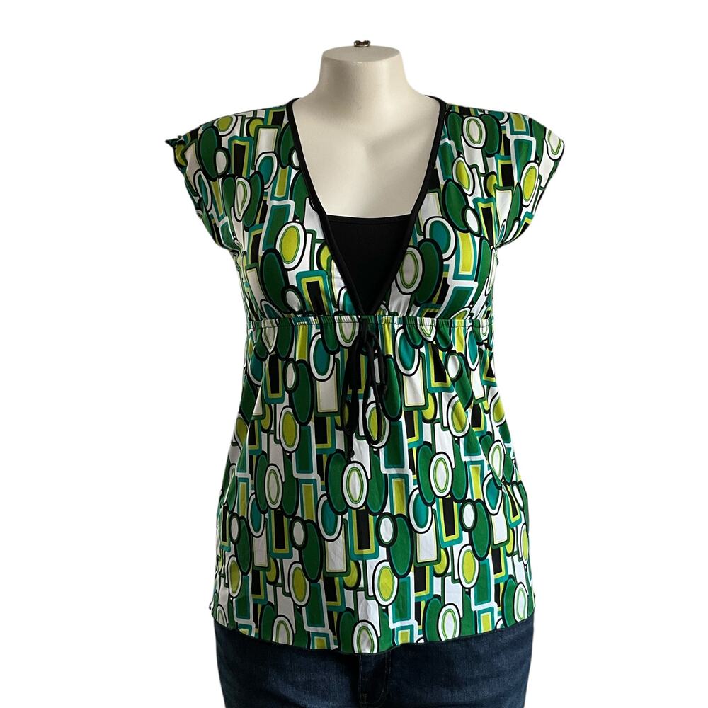 Iz Byer Green and Blue Geometric Top: Y2K, Modern